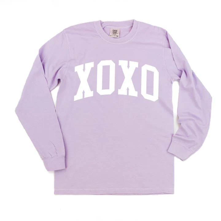 Arched XOXO - Varsity - Long Sleeve Comfort Colors Tee - Image 7