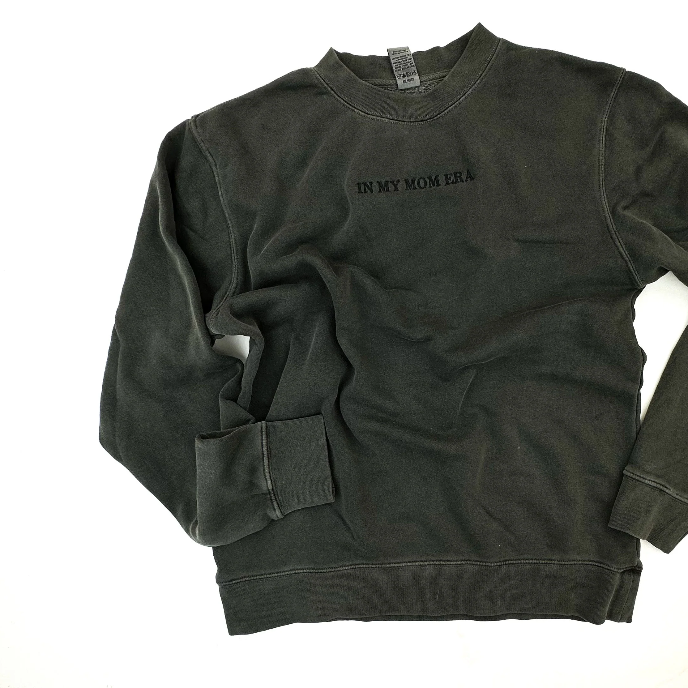 ✨ IN MY MOM ERA™ ✨ - Embroidered PIGMENT Crewneck - Image 5