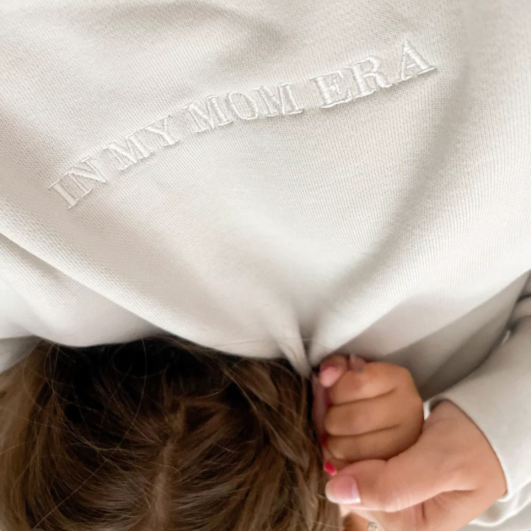 ✨ IN MY MOM ERA™ ✨ - Embroidered PIGMENT Crewneck - Image 6