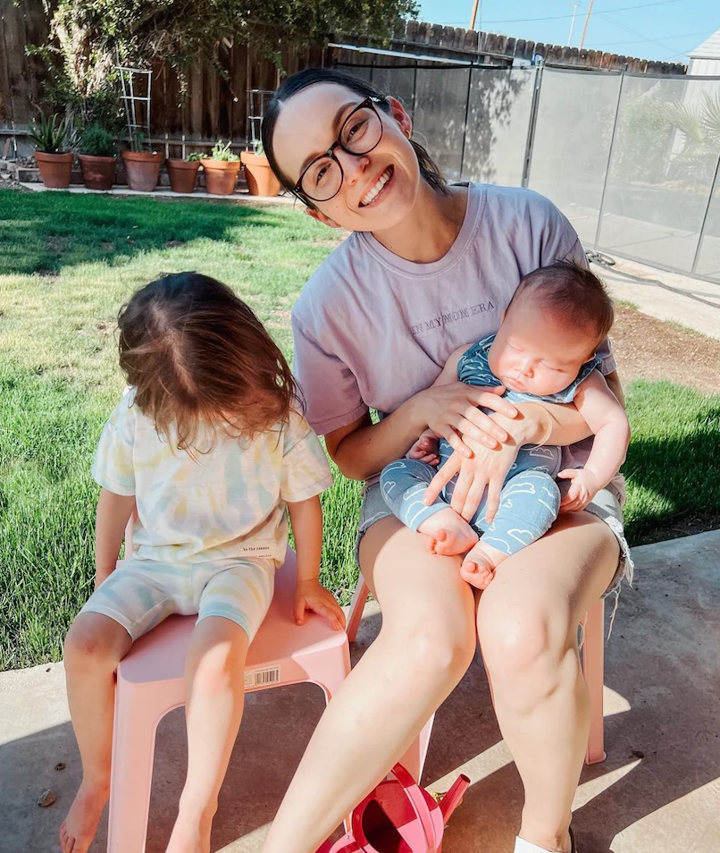 ✨ IN MY MOM ERA™ ✨ - Embroidered Comfort Colors Tee - Image 15